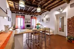 Giubbonari 5 Appartement *